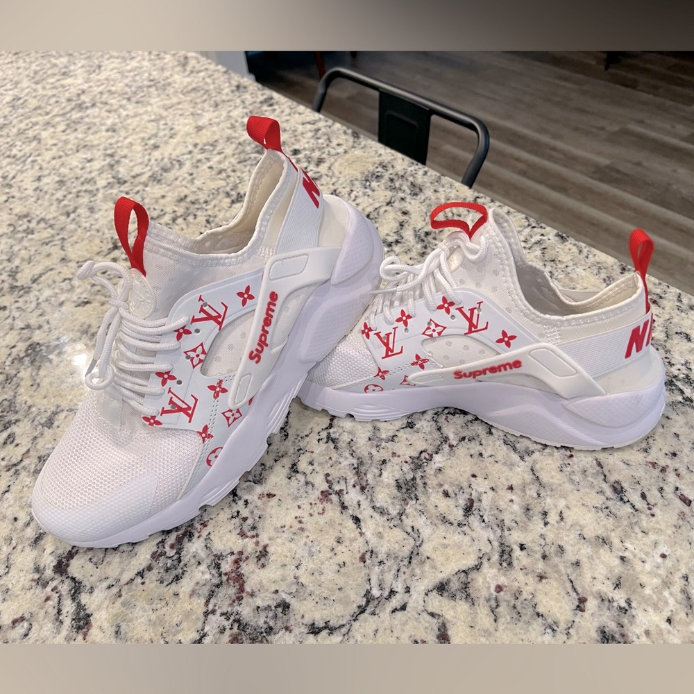 Authentic Mens Huaraches with Louis Vuitton print size 10